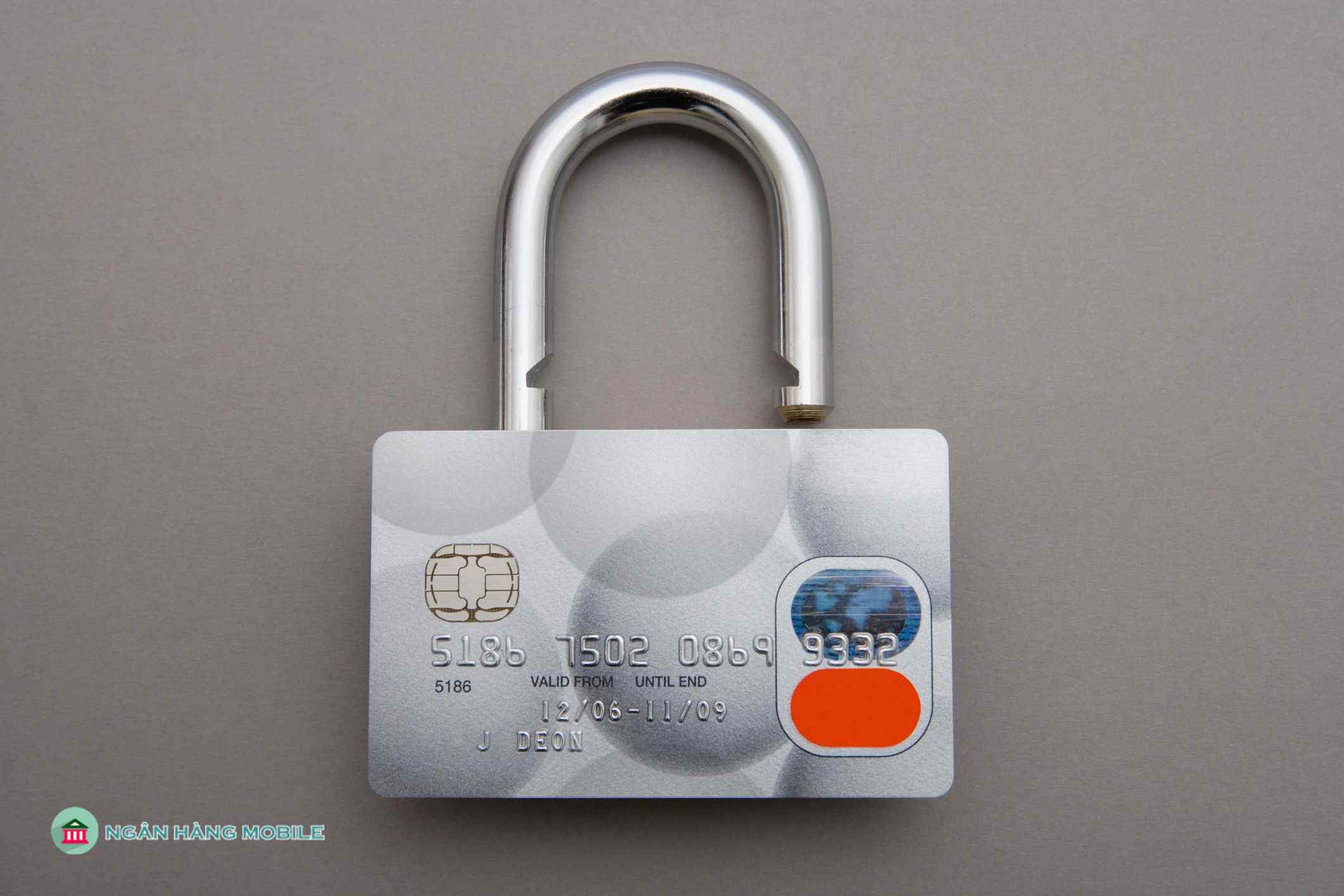 Thẻ ATM Vietinbank không dùng bao lâu thì bị khóa
