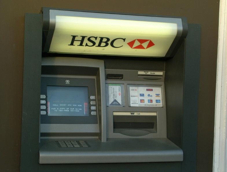 HSBC liên kết với ngân hàng nào